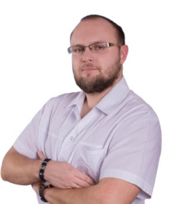 Стволыгин Владимир Андреевич стоматолог-хирург